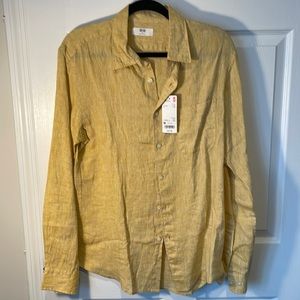 Beautiful light yellow Medium long sleeve shirt
